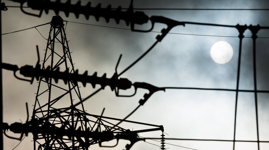 20150129 - ENGHIEN-EDINGEN, BELGIUM: Illustration shows electricity poles in Enghien - Edingen. BELGA PHOTO BENOIT DOPPAGNE