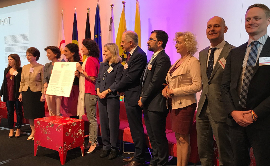 IDAHOT - Politiques