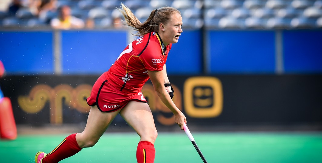 20150624 - BRASSCHAAT, BELGIUM: Belgium's Jill Boon pictured in action during the match between Belgium and Australia in Group B of the group stage at the World League semi-final, in Brasschaat, Wednesday 24 June 2015. BELGA PHOTO LUC CLAESSEN