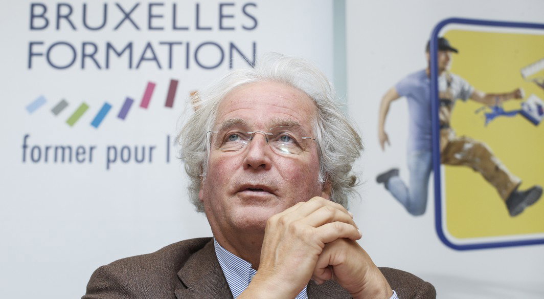 Brussels region Minister of Employment, Foreign Trade, Economy and Firefighting Didier Gosuin pictured during the presentation of the Astro tower, the highest passive building of Europe, Monday 21 November 2016. 30 levels for Actiris, VDAB-brussel and Bruxelles Formation. BELGA PHOTO THIERRY ROGE