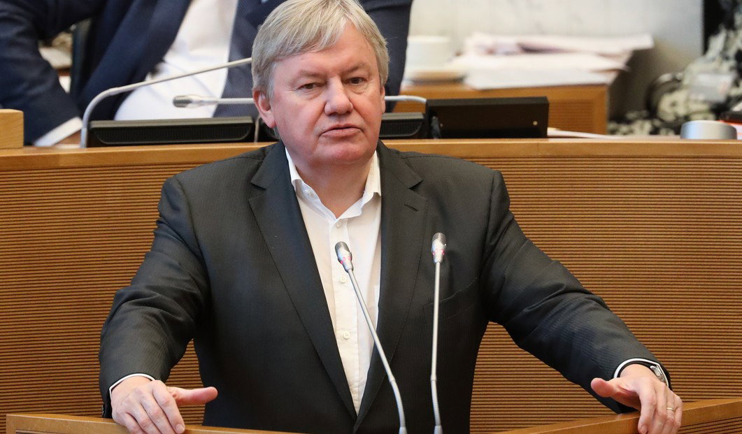 Walloon Minister of Economy, Industry, Innovation and IT Jean-Claude Marcourt pictured during a plenary session of the Walloon Parliament in Namur, Wednesday 09 November 2016. BELGA PHOTO VIRGINIE LEFOUR