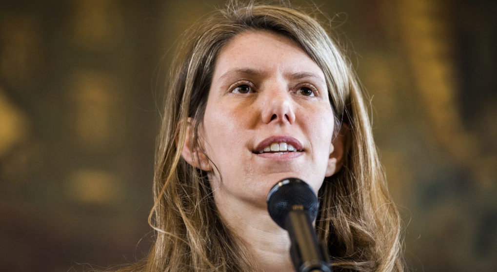 Brussels alderwoman Els Ampe pictured during a press conference after a meeting of the Brussels' aldermen regarding the resignation of Mayor Mayeur, Friday 09 June 2017 at the Brussels city hall. Brussels Mayor Mayeur accepted general fees for attending meetings of the Samusocial, a non-profit organisation to help the homeless in the capital. Brussels alderman Close will succeed Mayeur. BELGA PHOTO LAURIE DIEFFEMBACQ