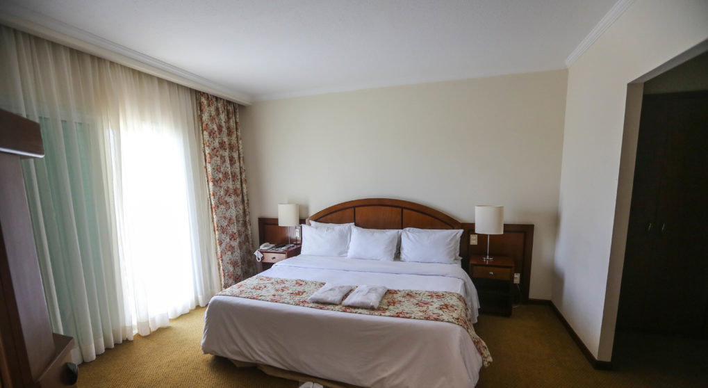 20140311 - MOGI DAS CRUZES, BRAZIL: Illustration picture, taken on Tuesday 11 March 2014 shows a bedroom at the Paradise Golf and Lake Resort in Mogi das Cruzes, Sao Paolo, Brazil, where the Red Devils Belgian national soccer team will stay during the 2014 Fifa World Cup. BELGA PHOTO VANESSA CARVALHO