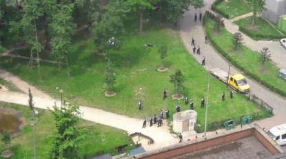 Action au Parc Maximilien pour déloger quelque 150 migrants - BX1