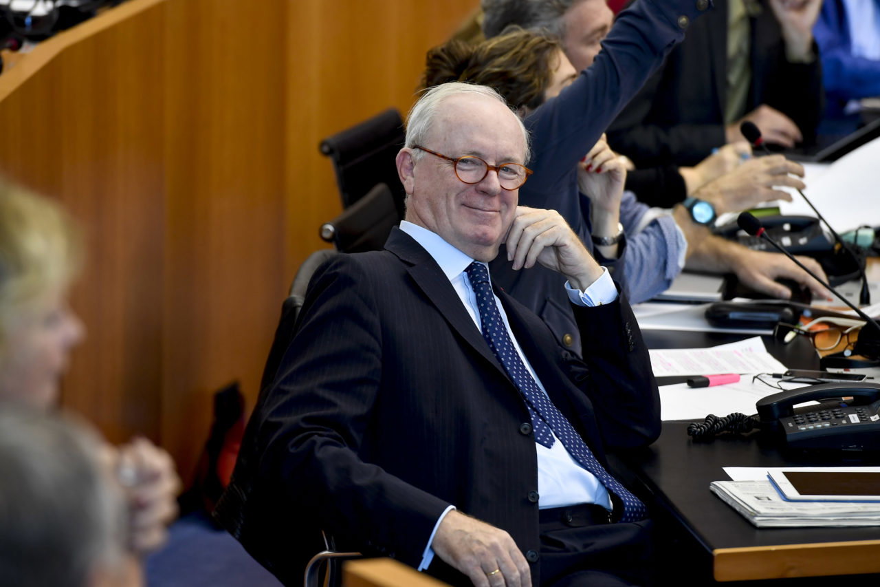 Georges Gilkinet (Ecolo) demande à Charles Michel où en est le retrait du titre de Ministre d'Etat d'Armand De Decker - BX1