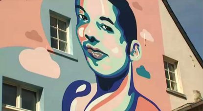 Journée de lutte contre l'homophobie : une marche et une fresque pour Ihsane Jarfi à Bruxelles - BX1