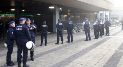 Transmigrants : un accord trouvé entre le fédéral et les polices locales pour la gestion de la gare du Nord - BX1