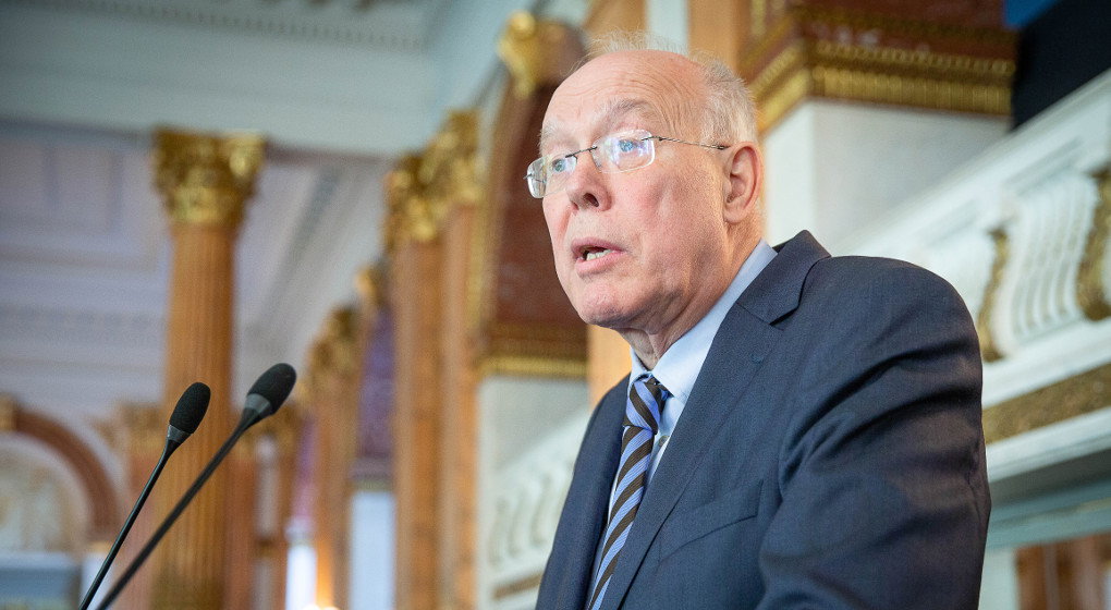 Charles Picqué (PS) à propos du décumul de mandats - BX1