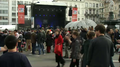 La place Rouppe en fête pour le 1er mai des organisations syndicales - BX1