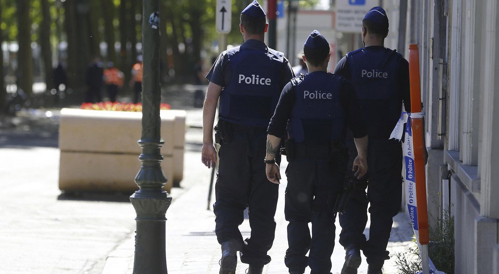 Police - Illustration Sommet - Belga Nicolas Maeterlinck