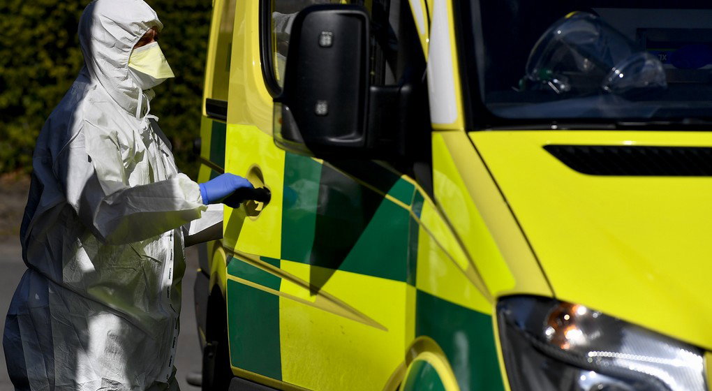 Ambulance Covid-19 Coronavirus - Belga Dirk Waem