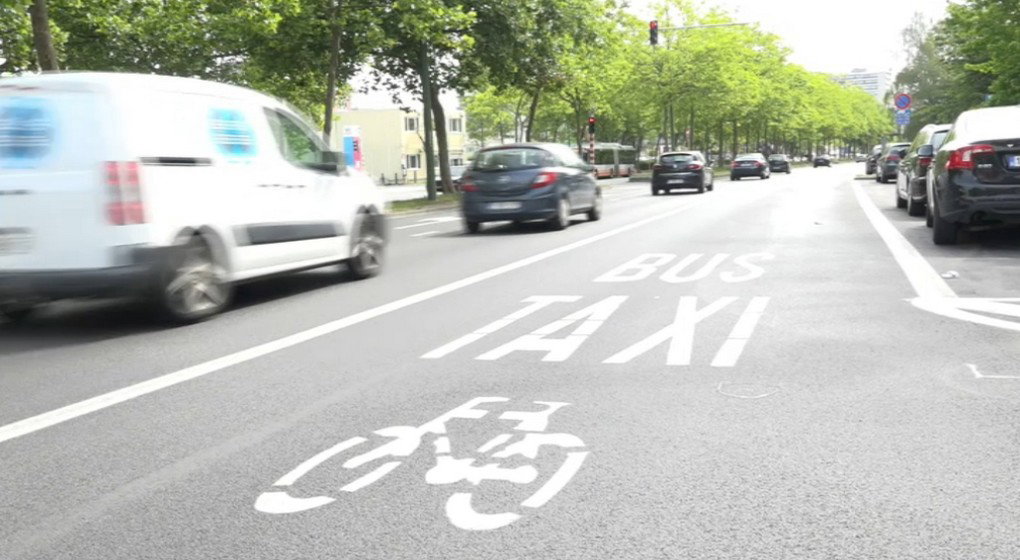 Anderlecht - Boulevard Sylvain Dupuis - Nouvelle piste cyclable bande bus - Capture BX1