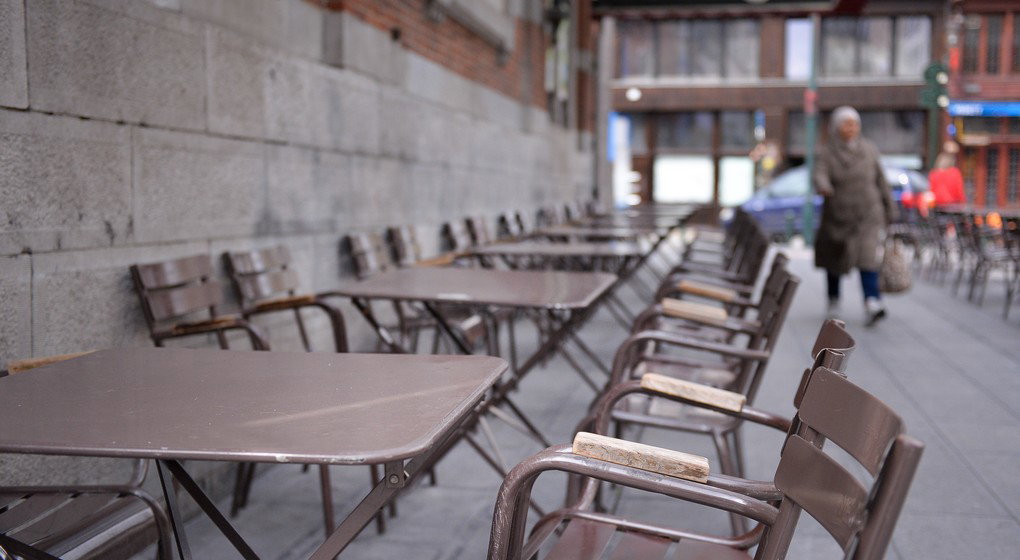 Terrasse Vide Halles Saint-Géry - Illustration Belga Marise Ghyselings