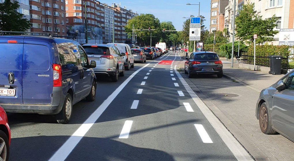 Piste Cyclable Boulevard Louis Schmidt Etterbeek - Photo Twitter Sarah Azau