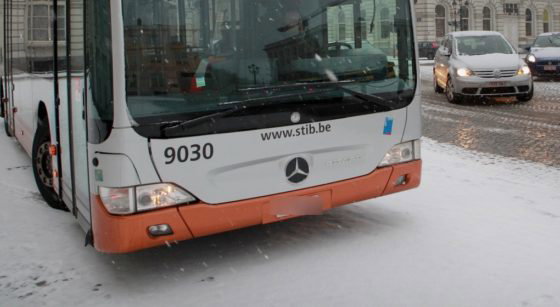 Bus Stib Neige - Belga Julien Warnand