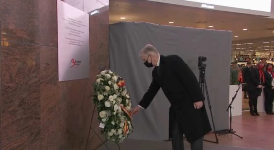 Hommage Brussels Airport Roi Philippe 22 mars - Capture Pool VRT