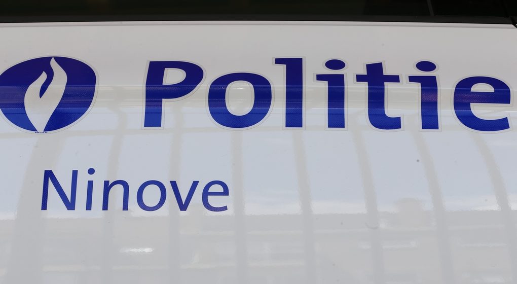 Police Ninove - Illustration Belga Nicolas Maeterlinck