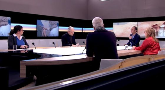 Débat Versus Vaccination Obligatoire - 12012022