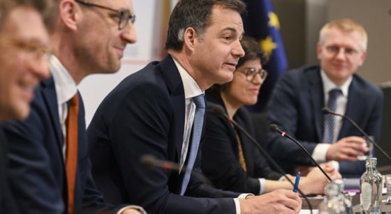 Conférence de presse Gouvernement fédéral Alexander De Croo Vincent Van Peteghem Tinne Van der Straeten - Belga Laurie Dieffembacq