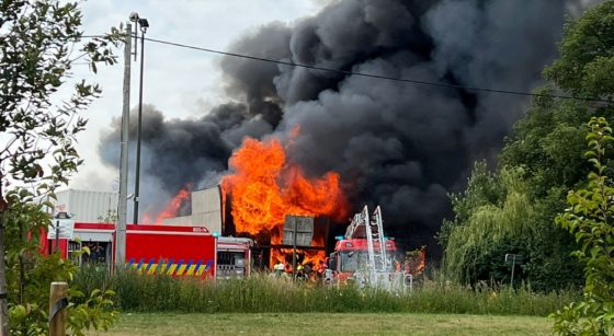 Incendie Usine Mollem 22072022 - Pompiers Vlaams Brabant West