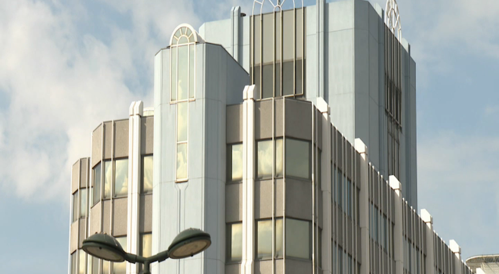 conversion bureaux en logement août 22BX1