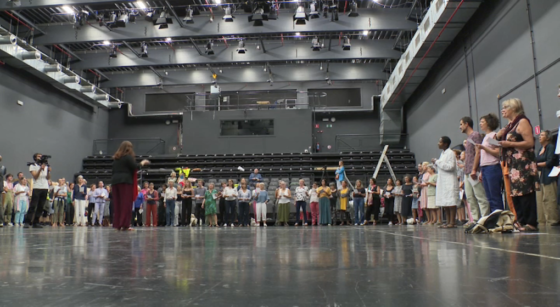 300 personnes auditionnent au théatre de la monnaie - Photo : BX1