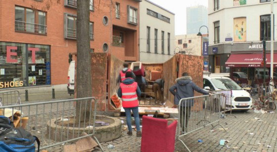 Conteneurs Propreté Marché de la Place du Jeu de Balle - BX1