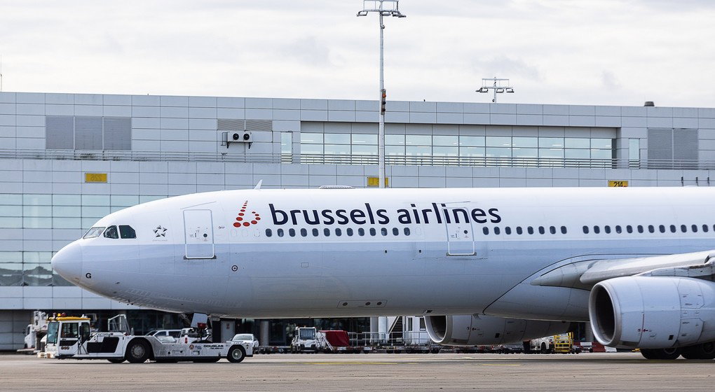 Brussels Airlines Avion Brussels Airport Zaventem - Belga James Arthur Gekiere